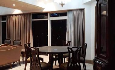 4BR Condo for Rent in Salcedo Park Condominium Makati City RH6460