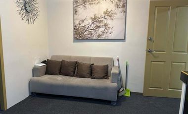 FOR RENT 2 BEDROOM IN 8 SPATIAL DAVAO WITH PARKING
