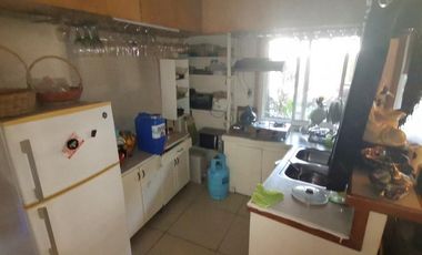 Palm Village, 3BR with Balcony and Car Garage FOR SALE in Makati