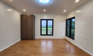 For Sale: BrandNew Modern Contemporary House w/ Pool in San Fernando Pampanga