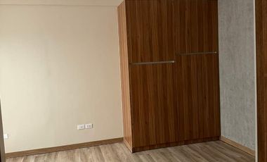 5 Bedroom Townhouse For Sale in Sta. Mesa Manila