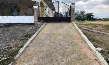House and Lot with Swimming Pool FOR SALE at Urdaneta City, Pangasinan
