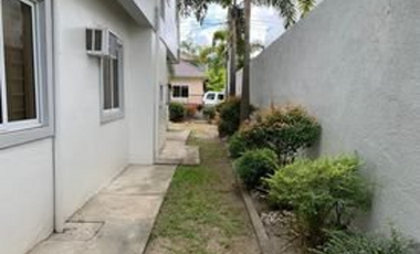 5-Bedroom House For Rent in Pulu Amsic Subdv., Angeles City Pampanga
