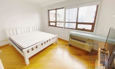 RARE  2BR TWO LEVEL LOWER PENTHOUSE ICON RESIDENCES BGC for Rent