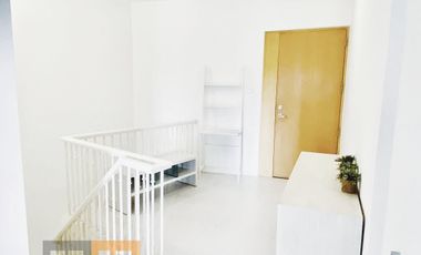 RARE  2BR TWO LEVEL LOWER PENTHOUSE ICON RESIDENCES BGC for Rent