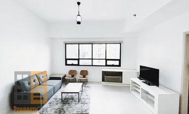 RARE  2BR TWO LEVEL LOWER PENTHOUSE ICON RESIDENCES BGC for Rent