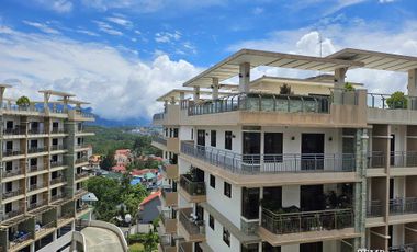 3BR Corner Unit with Carpark