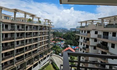 3BR Corner Unit with Carpark