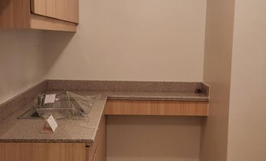 FOR SALE: 2BR Condo Unit with Balcony & Parking – 10th Flr, The Atherton by DMCI
