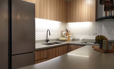 San Juan Midrise condominium unit For Sale