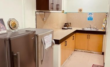 PN51969 Townhouse for Rent in Makati near Cash and Carry and Techzone, Circuit!