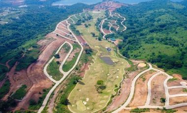 Condominium and lot in Camaya Coast Bataan