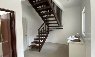 2 STOREY HOUSE AND LOT FOR RENT