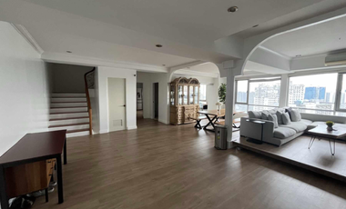 218 sqm Penthouse Unit With Parking And Panoramic view FOR SALE in 8 Wack wack