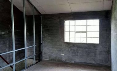 Townhouse near Marque Mall, 10 Minutes to SM Dau Hypermarket