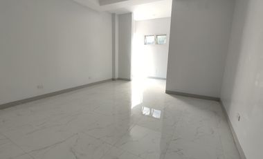 For Rent Commercial Space in McArthur Highway Bamban, Tarlac
