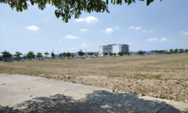 1,000 sqm lot inside Clark Global City best for supermarkets available for lease