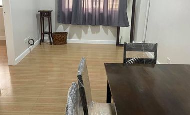 Semi-furnished 1BR Forbeswood Heights BGC Taguig condo 1 Bedroom for Lease
