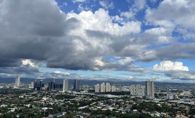 Renaissance 3000 Penthouse Ortigas For Rent