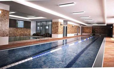 NICE 1 bedroom @ Victoria de Manila for SALE