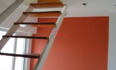 NICE 1 bedroom @ Victoria de Manila for SALE