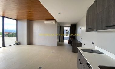 FOR RENT: Spacious Studio with Massive Common Balcony – THE REEF, Mactan