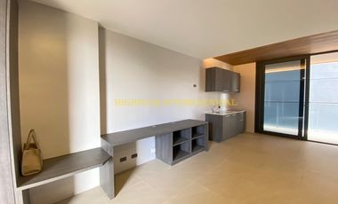 FOR RENT: Studio with Balcony & Partial Sea View – THE REEF, Mactan