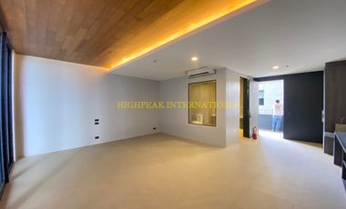 FOR RENT: Studio with Balcony & Partial Sea View – THE REEF, Mactan
