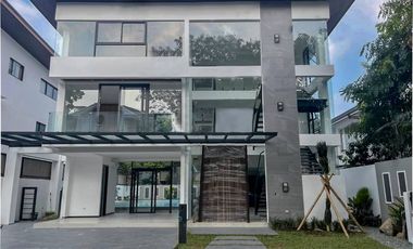 For Sale Brand New 5 Bedroom House and Lot in Hillsborough, Muntinlupa City