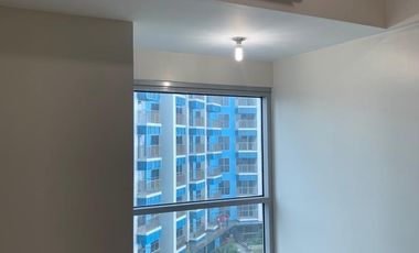 Bayshore 2 For rent Semi-Furnished 2 Bedroom in Tambo, Parañaque