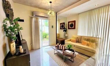 Place Near Metro Manila l Tagaytay l SmCITY  Along the highway Cavite