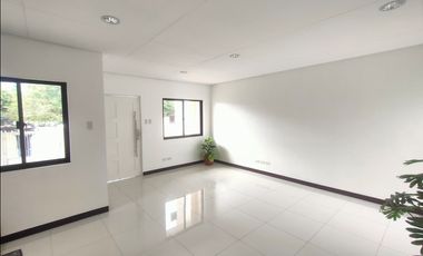 BRAND NEW SINGLE ATTACHED HOUSE AND LOT IN GRAND PARKPLACE ANABU IMUS