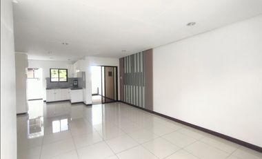 BRAND NEW SINGLE ATTACHED HOUSE AND LOT IN GRAND PARKPLACE ANABU IMUS