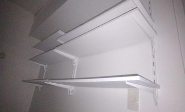 For Sale Semi Furnished 42SQ 2BR Condo unit at Sun Valley Parañaque