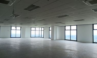For Lease: 924.82 SQM Warm Shell Office Space in Sta. Rosa, Laguna