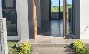 LA MIRADA ROYALE HOUSE PLARIDEL BULACAN HOUSE AND LOT FOR SALE