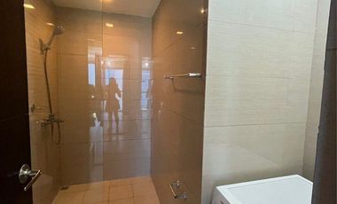 1BR IN BAYSHORE 2, PARANAQUE CITY, 42SQM