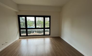 For Sale: 3BR Garden Bi-Level at East Bay