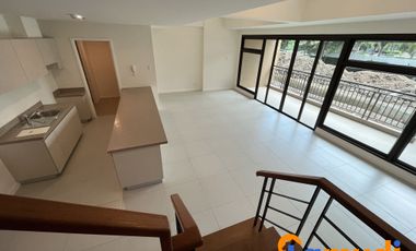 For Sale: 3BR Garden Bi-Level at East Bay