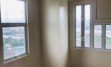 FOR SALE 2BR UNIT IN SUNTRUST SOLANA