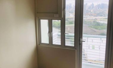 FOR SALE 2BR UNIT IN SUNTRUST SOLANA