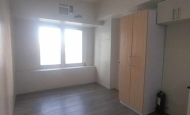 For Sale Studio Condo Unit at 878 España