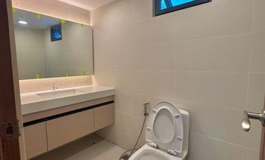FOR RENT: BRAND NEW MODERN HOUSE WITH SWIMMING POOL NEAR CLARK PAMPANGA