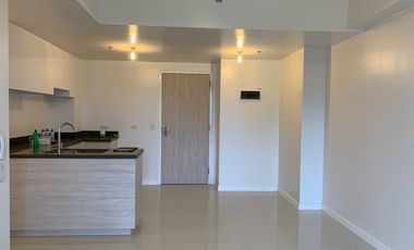 90 sqm, 2 Bedroom Unit for Sale in Mandani Bay at Mandaue City, Cebu