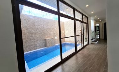 5-Bedroom Modern Luxury Home with Indoor Pool, in Basak, Lapu-Lapu City