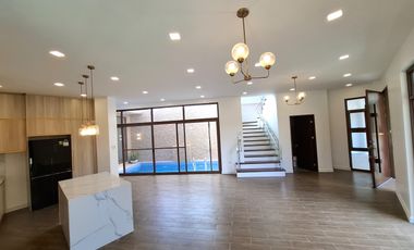 5-Bedroom Modern Luxury Home with Indoor Pool, in Basak, Lapu-Lapu City