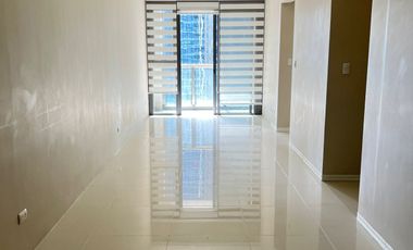 2BR for Rent in BGC Uptown Ritz