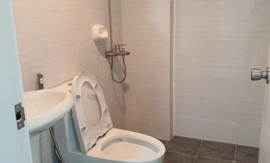 house and lot for sale it can be an apartment