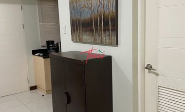 2 Bedroom @ Sheridan Tower For Lease