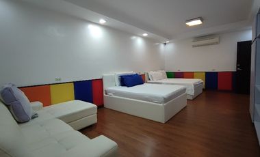 For Sale: Fully Furnished Industrial and Elegant 3 Storey home, San Fernando